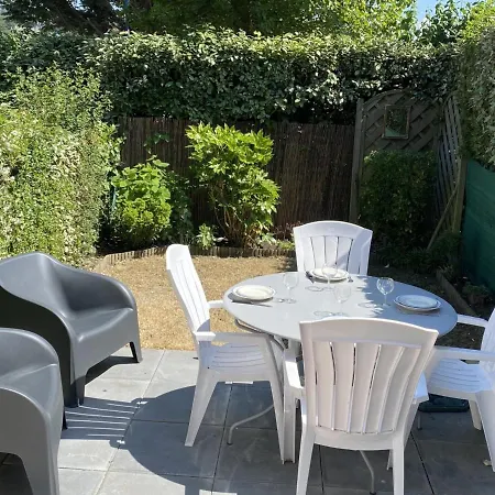 בית נופש 3 Pieces Avec Jardin Privatif Sud, Parking, Piscine - Proche Port Guillaume - Fr-1-487-320 *
