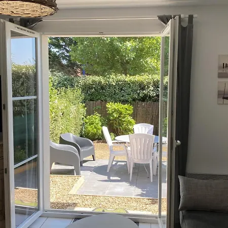 3 Pieces Avec Jardin Privatif Sud, Parking, Piscine - Proche Port Guillaume - Fr-1-487-320 *