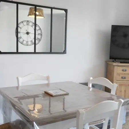 Ferienhaus 3 Pieces Avec Jardin Privatif Sud, Parking, Piscine - Proche Port Guillaume - Fr-1-487-320 Dives-sur-Mer