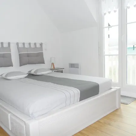 Дом отдыха 3 Pieces Avec Jardin Privatif Sud, Parking, Piscine - Proche Port Guillaume - Fr-1-487-320 *