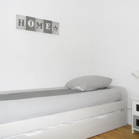 3 Pieces Avec Jardin Privatif Sud, Parking, Piscine - Proche Port Guillaume - Fr-1-487-320 *